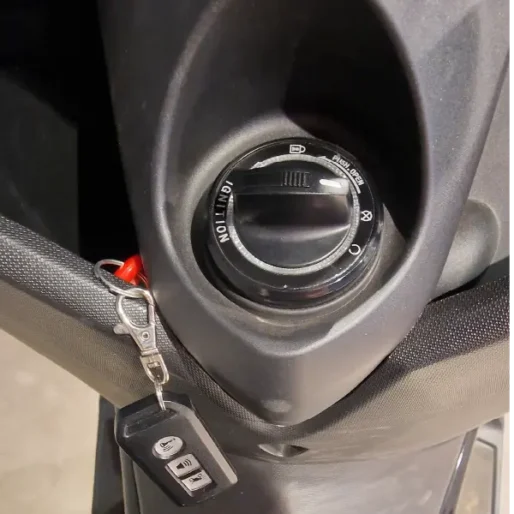 Velca ONE (Mota de Serviço)