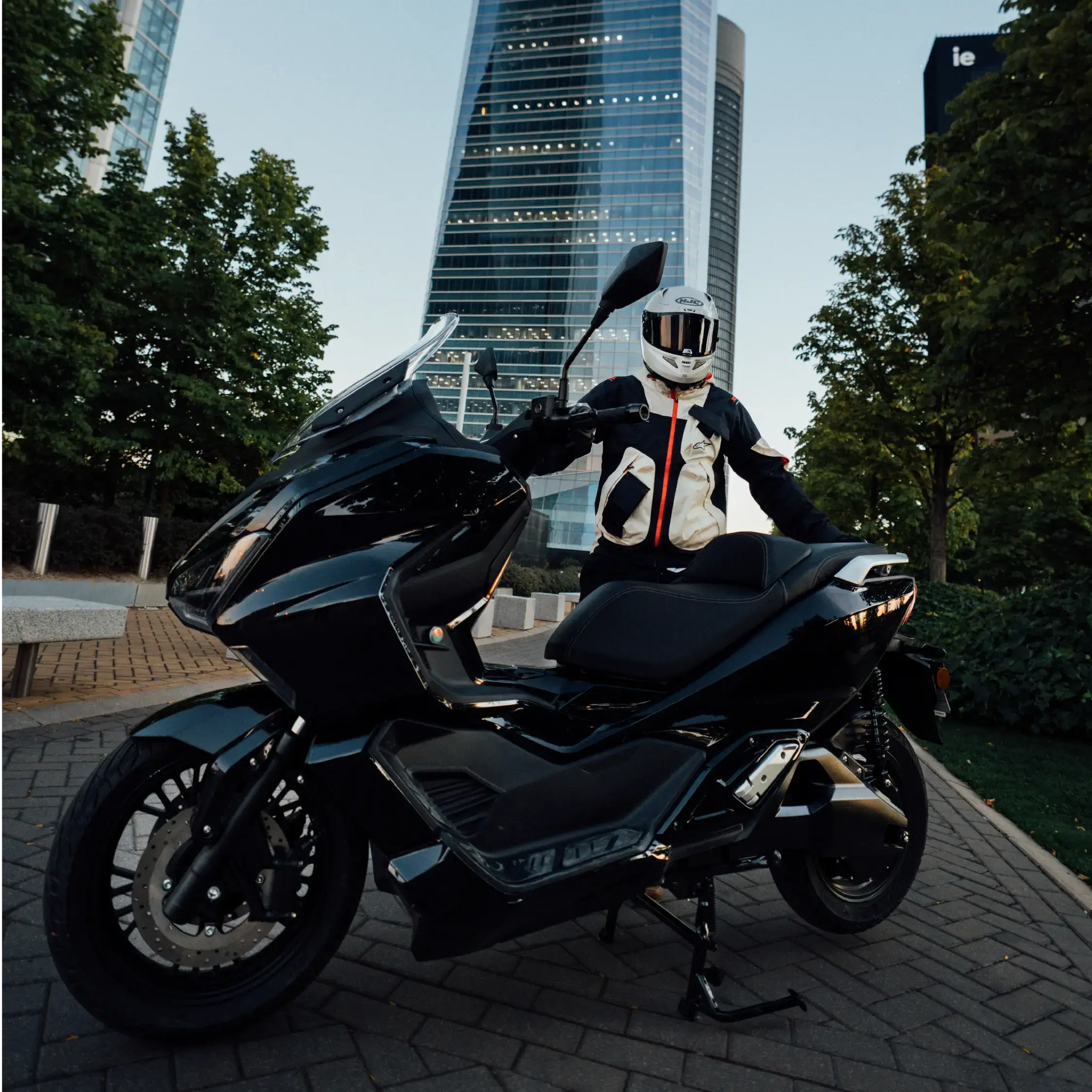 Velca EON (Pré Reserva)